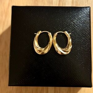 RH Macy & Co. Fine Jewelry Gold Hoops